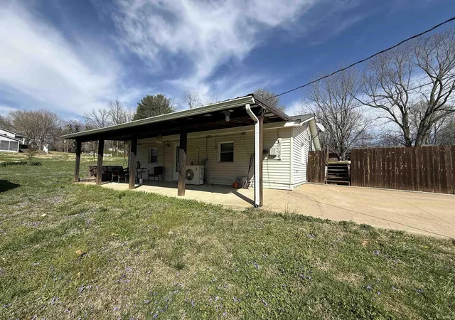 Photo 2 of Sale Pending at 1078 S County Rd 42 W, Rockport, IN 47635 | MLS# 202610048 | Listing updated on 2026-09-06