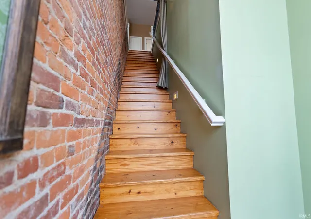 3rd image of 1113 Broadway, Fort Wayne, IN 46802 | MLS# 202610319