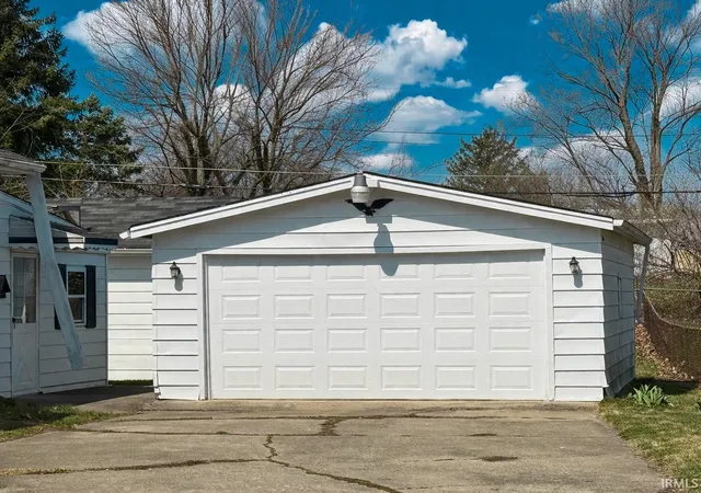 Photo 4 of Sale Pending at 234 Ringwood Way, Anderson, IN 46013 | MLS# 202610322 | Listing updated on 2026-08-22