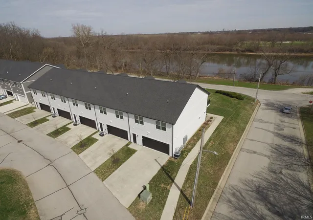 4th image of 420 Catherwood Dr #1, West Lafayette, IN 47906 | MLS# 202610349