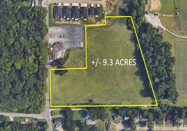 1st image of 5119 Kratzville Rd, Evansville, IN 47710 | MLS# 202610360