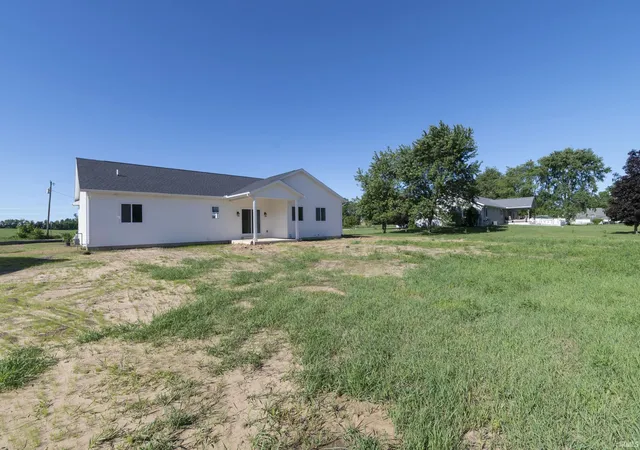 5th image of 10073 Inwood Rd, Osceola, IN 46561 | MLS# 202610413