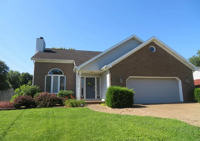 Photo 1 of Sale Pending at 7511 Middlefield Rd, Newburgh, IN 47630 | MLS# 202610468 | Listing updated on 2026-07-17