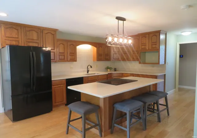 Photo 3 of Sale Pending at 7511 Middlefield Rd, Newburgh, IN 47630 | MLS# 202610468 | Listing updated on 2026-07-17