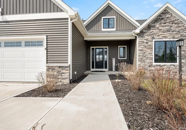 Photo 4 of Manufactured home for sale at 40 Ln 283 Hamilton Lake, Hamilton, IN 46742 | MLS# 202610471 | Listing updated on 2026-09-08