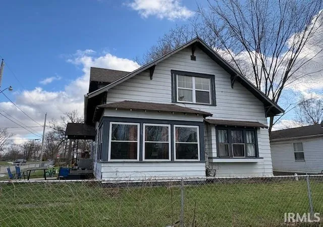 Photo 2 of Manufactured home for sale at 1505 S Vine St, Muncie, IN 47302 | MLS# 202610531 | Listing updated on 2026-04-29