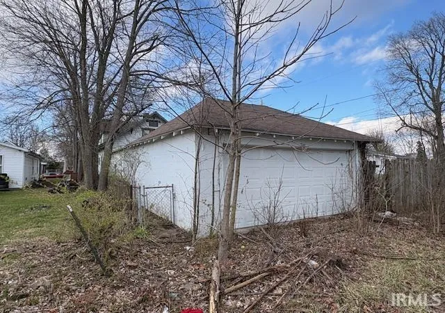 Photo 8 of Manufactured home for sale at 1505 S Vine St, Muncie, IN 47302 | MLS# 202610531 | Listing updated on 2026-04-29