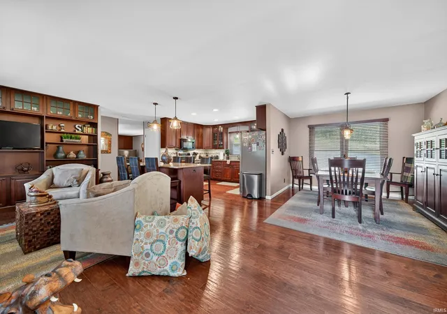 4th image of 3720 Tomlinson Dr, Logansport, IN 46947 | MLS# 202610605