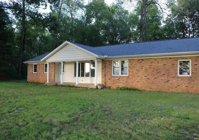 Photo 1 of Sale Pending at 64548 Thorn Rd, North Liberty, IN 46554 | MLS# 202610701 | Listing updated on 2026-08-21