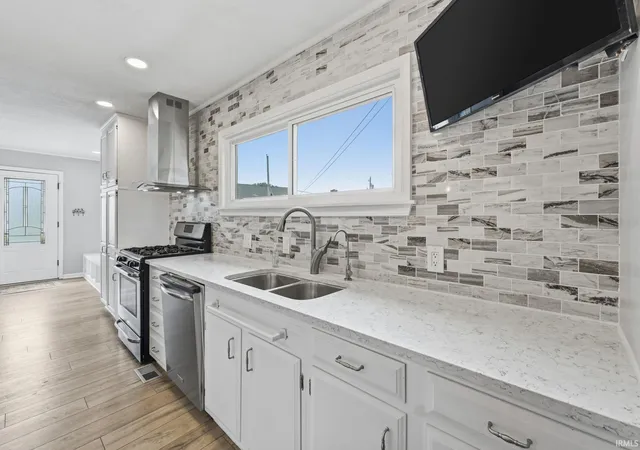 Photo 4 of Sale Pending at 307 N Van Buren St, Auburn, IN 46706 | MLS# 202610703 | Listing updated on 2026-08-27