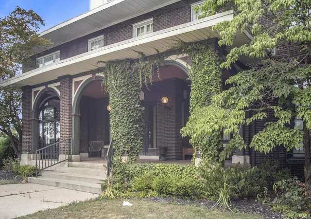 3rd image of 529 S Second St, Elkhart, IN 46516 | MLS# 202610734