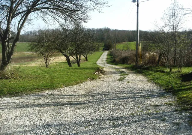 Photo 3 of Manufactured home for sale at 7588 N Bottom Rd, Ellettsville, IN 47429 | MLS# 202610847 | Listing updated on 2026-09-14