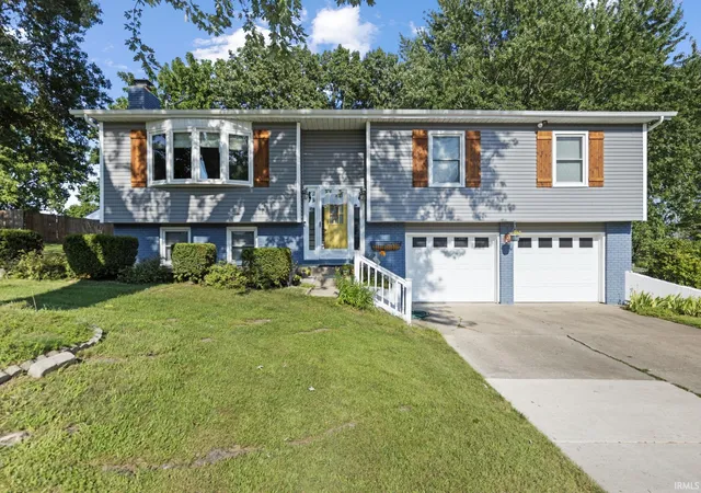 Photo 1 of Sale Pending at 610 Claudia Ln, Middlebury, IN 46540 | MLS# 202610852 | Listing updated on 2026-09-05