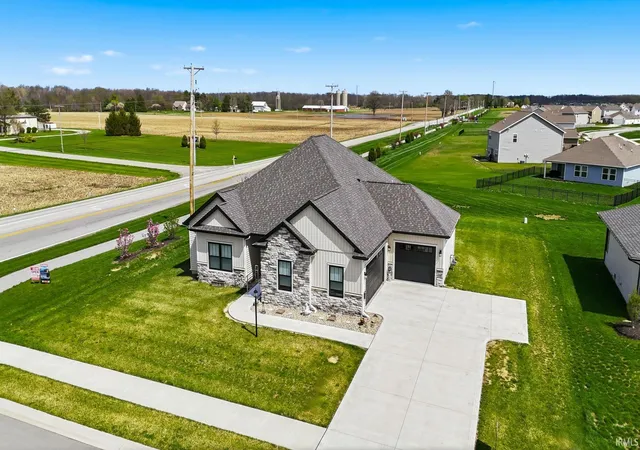3rd image of 1572 Hager Wy, Fort Wayne, IN 46818 | MLS# 202610882