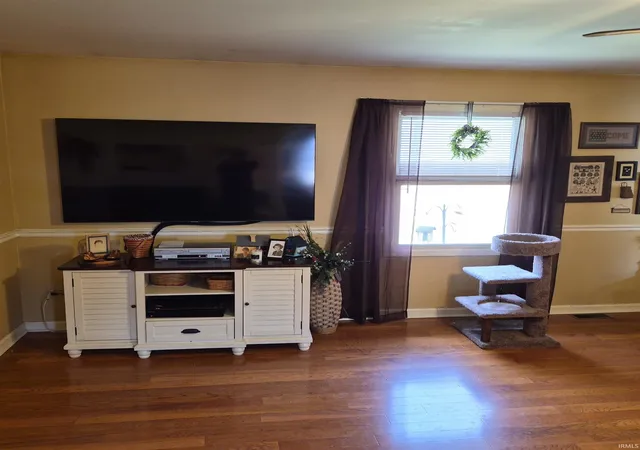 Photo 4 of Manufactured home for sale at 2925 E Carowinds Ct, Bloomington, IN 47401 | MLS# 202610898 | Listing updated on 2026-10-06