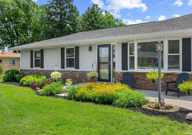 Homes for sale in Lafayette, IN | 2131 E 430 S Rd, Lafayette, IN 47909 | MLS# 202611044
