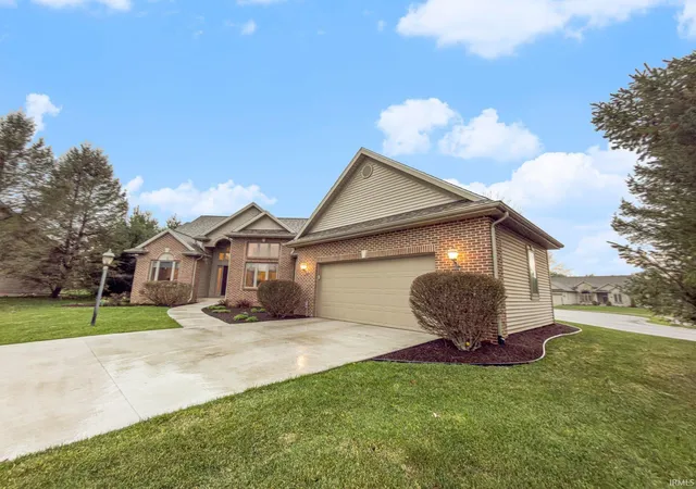 Photo 3 of Sale Pending at 5003 Stern Line Ct, South Bend, IN 46628 | MLS# 202611103 | Listing updated on 2026-07-21