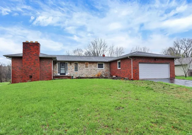 Photo 1 of Manufactured home for sale at 1609 Greenacres Dr, Kokomo, IN 46901 | MLS# 202611255 | Listing updated on 2026-08-28