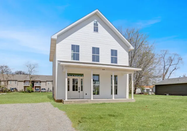 Photo 1 of Manufactured home for sale at 614 E Emerson St, Princeton, IN 47670 | MLS# 202611275 | Listing updated on 2026-09-22