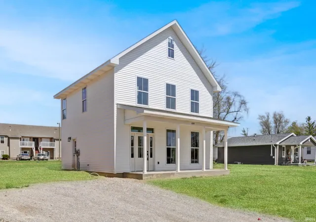 Photo 2 of Manufactured home for sale at 614 E Emerson St, Princeton, IN 47670 | MLS# 202611275 | Listing updated on 2026-09-22