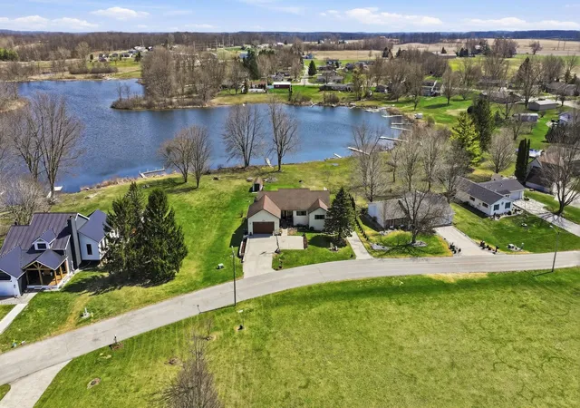 Photo 3 of Manufactured home for sale at 5010 Terry Lake Rd, Hamilton, IN 46742 | MLS# 202611293 | Listing updated on 2026-09-02