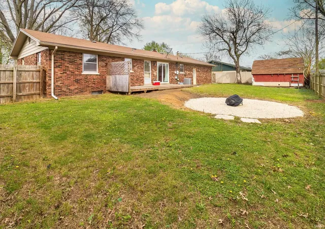 Homes for sale in Mount Vernon, IN | 408 Kennedy Dr, Mount Vernon, IN 47620 | MLS# 202611298
