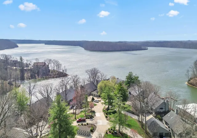 Photo 4 of Condo for sale at 9547 S Harbour Pointe Dr, Bloomington, IN 47401 | MLS# 202611371 | Listing updated on 2026-07-04