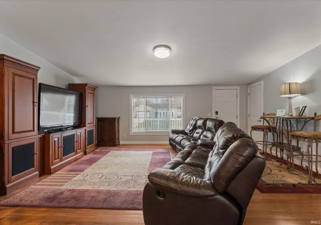 5th image of 52115 Hollyhock Rd, South Bend, IN 46637 | MLS# 202611393