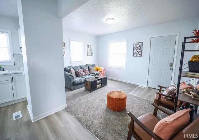 Photo 3 of Sale Pending at 3508 Chestnut St, Fort Wayne, IN 46803 | MLS# 202611406 | Listing updated on 2026-07-30