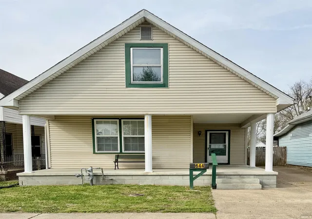 Homes for sale in Evansville, IN | 644 E Maryland St, Evansville, IN 47711 | MLS# 202611544