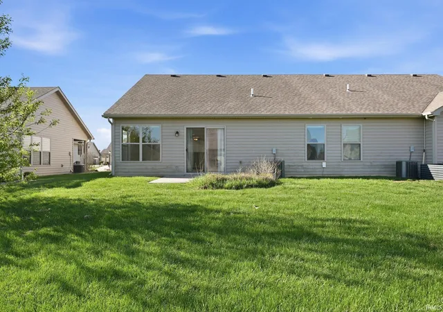 Homes for sale in Huntington, IN | 436 Kings Cross Xing, Huntington, IN 46750 | MLS# 202611567