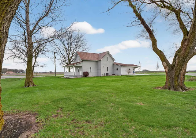 Homes for sale in Bluffton, IN | 3679 S Hoosier Hwy Xing, Bluffton, IN 46714 | MLS# 202611681