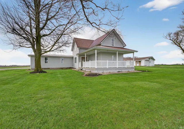 Homes for sale in Bluffton, IN | 3679 S Hoosier Hwy Xing, Bluffton, IN 46714 | MLS# 202611681