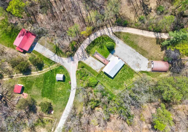 5th image of 10227 Lorainne Rd, Leopold, IN 47551 | MLS# 202611690