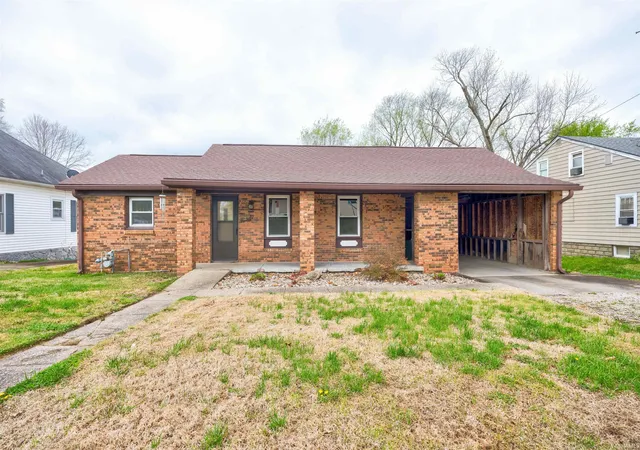 Photo 3 of Manufactured home for sale at 703 Nw 1st Street, Washington, IN 47501 | MLS# 202611704 | Listing updated on 2026-09-24
