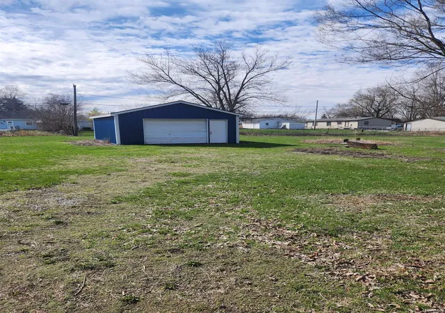 Photo 1 of Sale Pending at 2911 Broadripple Dr, Fort Wayne, IN 46809 | MLS# 202611757 | Listing updated on 2026-06-23