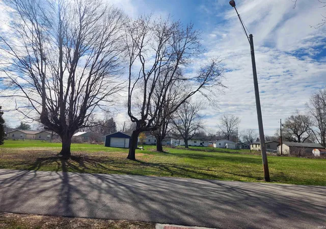 Photo 3 of Sale Pending at 2911 Broadripple Dr, Fort Wayne, IN 46809 | MLS# 202611757 | Listing updated on 2026-06-23