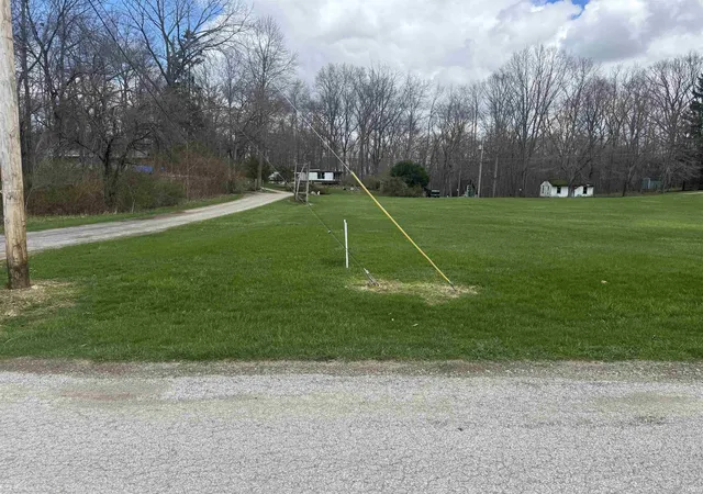 Homes for sale in Angola, IN | 420 W South St, Angola, IN 46703 | MLS# 202611806