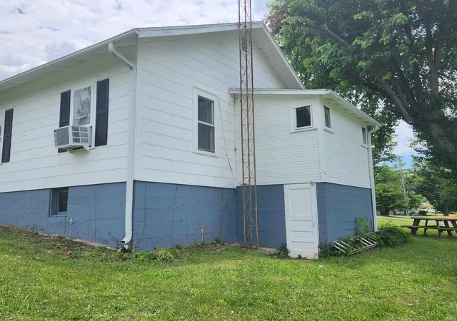 Homes for sale in Paoli, IN | 931 S Paoli Unionville Rd, Paoli, IN 47454 | MLS# 202611814