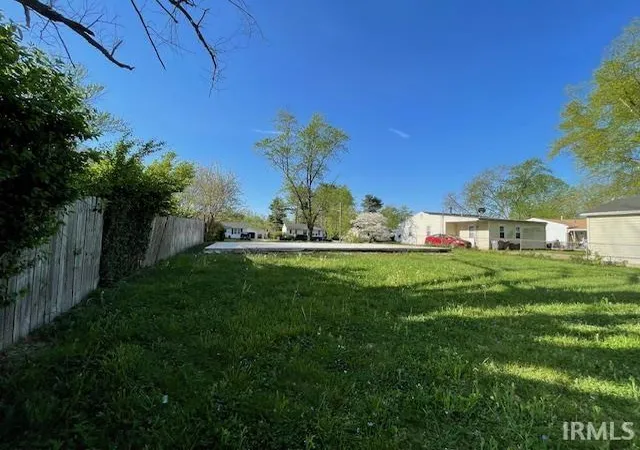 2nd image of 1800 Shelby Ave, Evansville, IN 47714 | MLS# 202611934