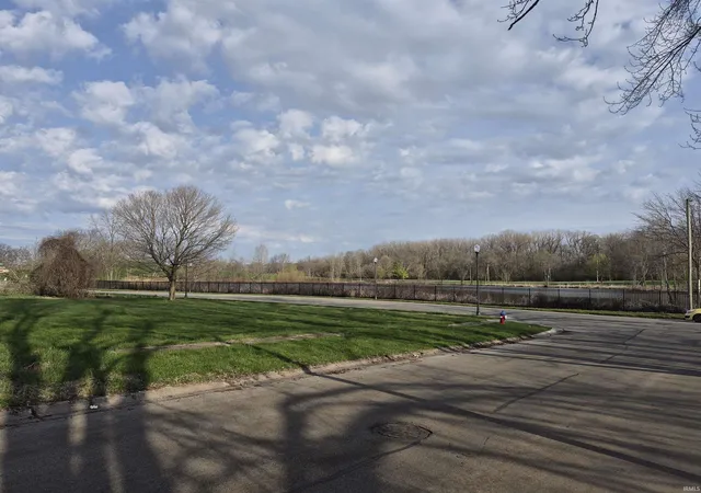 2nd image of 122 N Liberty St, South Bend, IN 46619 | MLS# 202612112