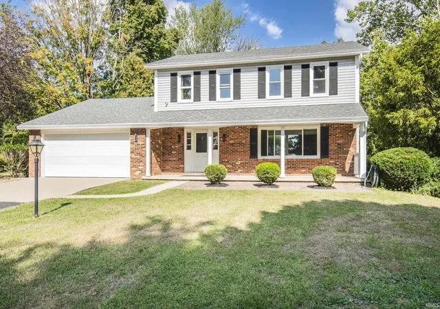 Photo 1 of Manufactured home for sale at 211 S Spriggs Ct, Bloomington, IN 47403 | MLS# 202612148 | Listing updated on 2026-07-23