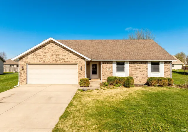 2nd image of 1901 N Oriole Dr, Muncie, IN 47304 | MLS# 202612335