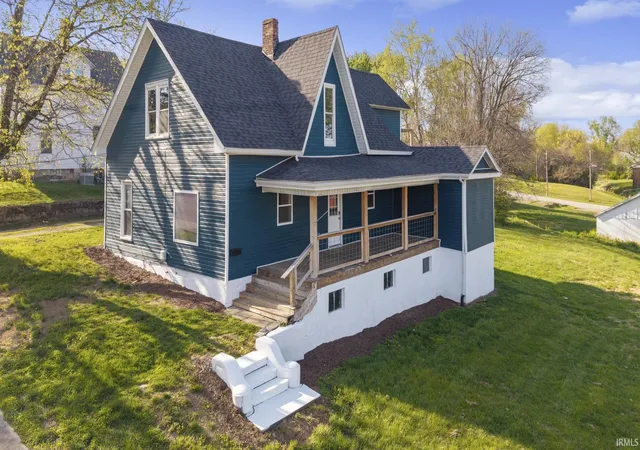 1st image of 303 W Market St, Salem, IN 47167 | MLS# 202612352
