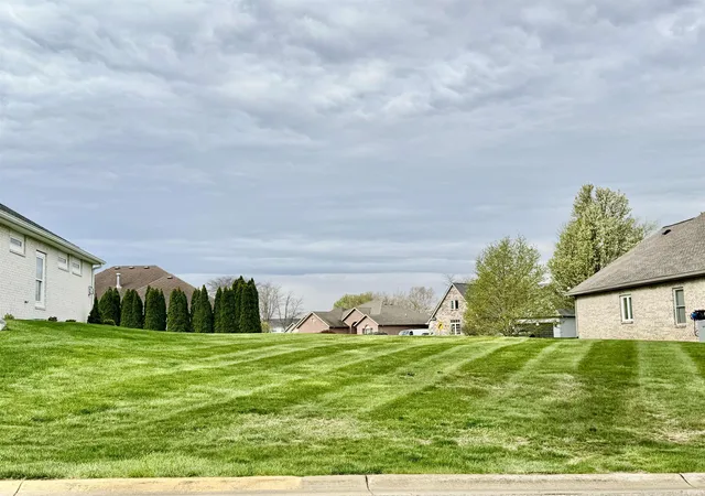 1st image of 1813 Hunter's Cove Cir, Kokomo, IN 46902 | MLS# 202612405