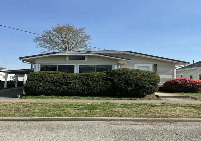 Photo 2 of Manufactured home for sale at 1411 N 12th Street, Vincennes, IN 47591 | MLS# 202612469 | Listing updated on 2026-09-09