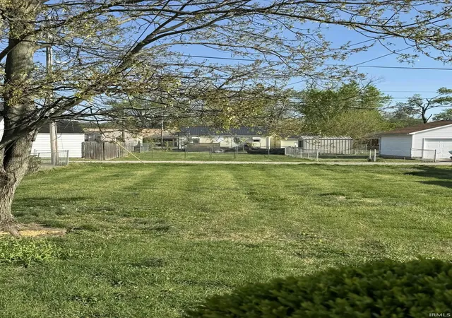 23rd image of 1411 N 12th St, Vincennes, IN 47591 | MLS# 202612469