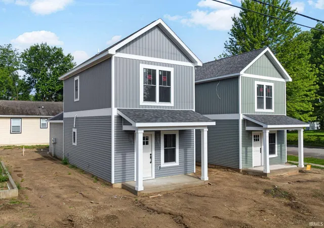 Photo 1 of Manufactured home for sale at 575 N Arthur St, South Bend, IN 46617 | MLS# 202612490 | Listing updated on 2026-06-26