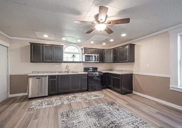 Photo 3 of Manufactured home for sale at 222 E Missouri St, Evansville, IN 47711 | MLS# 202612507 | Listing updated on 2026-04-13