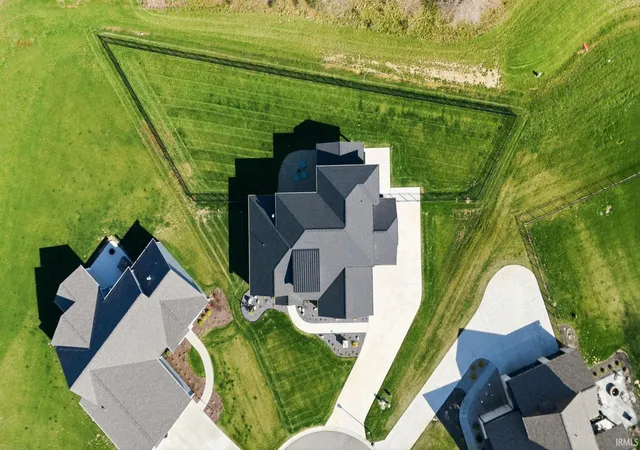 36th image of 19195 Ringo Rd, Auburn, IN 46706 | MLS# 202612520